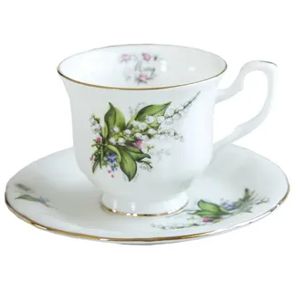 DECRZPB Handgefertigtes Kaffeetassen- und Untertassen-Set aus Keramik weiße Maiglöckchen-Keramik Kaffee-/Teetasse und Untertasse Set mit Teller Hafermilchbecher Hochzeitsgeschenk