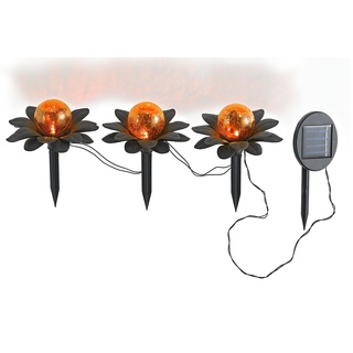 Weltbild Solar-Blüten, 3er-Set - Solar-Gartenstecker im Lotusblüten-Design, Blütenblätter aus schwarzem Metall mit Antik-Patina, LED-Kugelleuchte aus orangem Effektglas, Ø je 15 cm