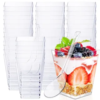 50 Stück Dessertgläser Plastik 160 ml mit 50 Stück Löffeln, Dessertbecher P-lastik Wiederverwendbar, Dessertschalen Eckig Plastik, Desserttasse für Mousse Pudding Eiscreme Dessert Party Picknick