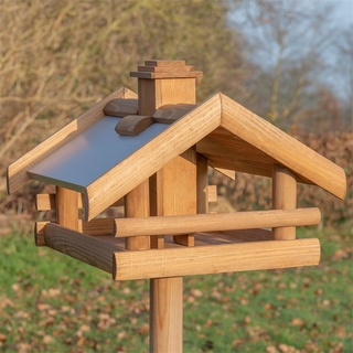 VOSS.garden Grota - hochwertiges Vogelhaus aus Holz, inkl. Ständer