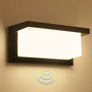Lamker 18W LED Wandleuchte Außen mit Bewegungsmelder Modern 3000K Warmweiß Lampe IP65 Wasserdichte Aluminium Außenlampe Aussenleuchte für Garten Veranda Terrasse Garage Badezimmer Wandlicht Deko