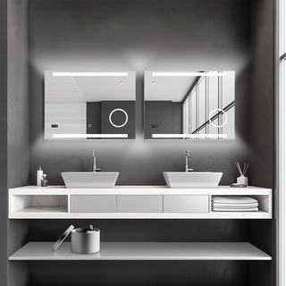 Talos King Badspiegel mit Beleuchtung – LED Badezimmerspiegel 80x60 cm – Wandspiegel mit beleuchteten Kosmetikspiegel – Spiegel mit Lichtfarbe neutralweiß – Lichtspiegel mit Digitaluhr