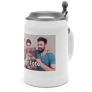 printplanet® Bierkrug mit Foto & Deckel – personalisierter Steinkrug 0,5 L – Humpen selbst gestalten – Krug mit eigenem Motiv – Geschenkidee für Bierliebhaber – spülmaschinengeeignet