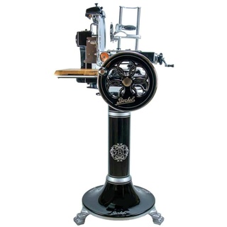 Berkel Volano B3 Schwungradmaschine in schwarz – Wunderschöne Aufschnittmaschine mit Standfuß + Fassholzbrett Unikat