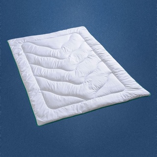BettwarenShop, Duvet, Faserdecke cool touch leicht, Füllung: 100% Markenfaser (540 g, 135 x 200 cm)