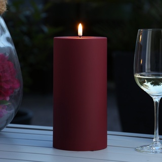 LED Stumpenkerze MIA - Kunststoff - realistische 3D Flamme - H: 20cm - f. Au√üen - bordeaux/dunkelrot