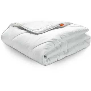 sleepling Winter Bettdecke 220x240 cm, Winterdecke Warm, Made in EU, Oeko-Tex 100, Waschbar 60 Grad, Winterbettdecke 220 x 240, 100% feine Mikrofaser, Basic 100