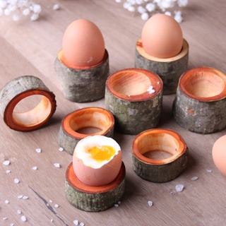 La Wooderie Eierbecher aus hochwertigem Holz (Erle), Set aus Eierbecher und Serviettenring als Eierhalter, handgefertigt, Natur | als Geschenk, zu Ostern, Brunch und für den Frühstückstisch (4er-Set)