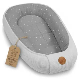 Nestchen Baby Neugeborene – Babynest Babynestchen weich aus Waffelpique | Weicher Kokon Babynest aus Baumwolle atmungsaktiv und kuschelig für Babybett Stubenwagen unterwegs 50x90cm Galaxie