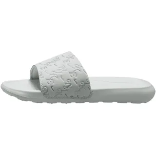 Nike Victori One Damen Photon Dust / Wolf Grey 38