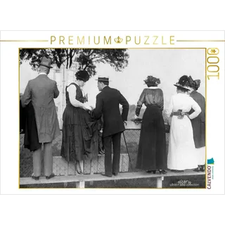 Puzzle · Ullsteinbild - Sonntags in Berlin 1000 Teile Puzzle quer | Sonntags Spaziergang oder Zuschauen beim Pferderennen, beliebte... · 1000 Teile · Lege-Größe 64 × 48 cm · CALVENDO Puzzle