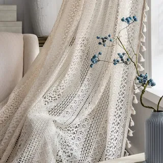 Boho-Vorhänge für Wohnzimmer, Schlafzimmer, 213,4 cm Länge, 2 Paneele, Baumwoll-Leinen, halbtransparent, Bauernhaus-Fenstervorhänge mit Quasten und Stangentasche, beige Spitze, gehäkelt, rustikal