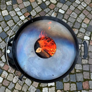 67er Feuerplatte - 4mm stark - Made in Germany - für alle 67er Kugelgrills (65 cm) - Grillplatte für Kugelgrill
