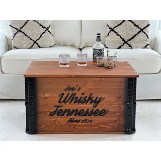 Uncle Joe ́s Truhe Whisky Couchtisch mit Stauraum, Truhentisch mit Deckel, Vintage Möbel Shabby Chic aus Massivholz, Holzkiste Beistelltisch, Wohnzimmer-Tisch in Nussbaum Braun, 55T x 80B x 44H cm