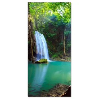 Wallario Selbstklebende Türtapete Wasserfall im Wald am See Idylle in Thailand - Türposter 93 x 205 cm Abwischbar, rückstandsfrei zu entfernen