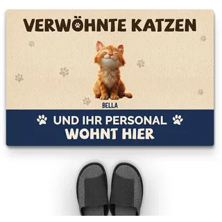 Geschenke Mall Personalisierte Fussmatte - Verwöhnte Katzen Und Ihr Personal Wohnt Hier - Fussmatte Mit Namen, fussmatte Selbst Gestalten (#1)