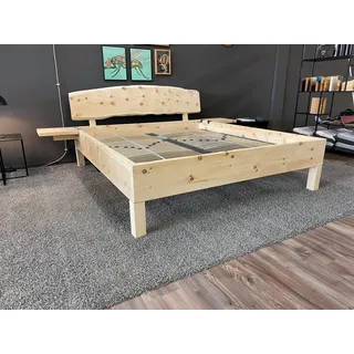 Möbel Specht Massivholzbett Miika Zirbe (naturbelassen, bis 300x220cm Liegefläche), Kopfteil mit natürlicher Baumkante