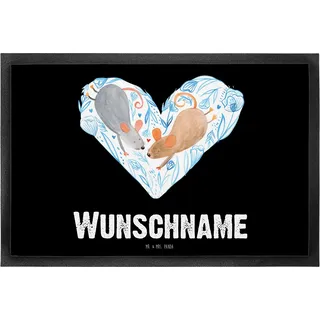 Mr. & Mrs. Panda Fussmatte personalisiert Mäuse Herz 40 x 60 cm - Personalisierte Geschenke, Maus, Fußmatte, Freundin, personalisierbar, Individuelle, Liebe, Hochzeit, Lieblingsmensch, für Immer