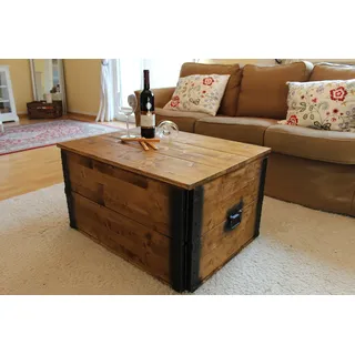 Uncle Joe's Couchtisch mit Stauraum, Truhe mit Deckel, Wohnzimmertisch aus Massivholz, Braun, 55T x 80B x 44H cm, Vintage Möbel im Landhausstil, Holztruhe Shabby Chic, Nussbaum Honigfarben