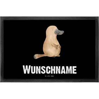 Mr. & Mrs. Panda Fussmatte personalisiert Schnabeltier Mut 40 x 60 cm - Personalisierte Geschenke, Raodtrip, Motivation, Arbeit, Lebensweisheit, Individuelle Fußmatte, Meer, personalisierbar, Büro