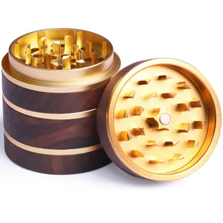 Holz Gewürzmühle mit Magnetdeckel, Feinsieb & Aluminiumkern, Ø 63 mm, Gold | Walnussholz-Gewürzmühle Ø63 mm mit Magnetdeckel, Feinsieb und Aluminiumkern für gleichmäßiges Mahlen