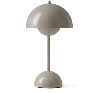 &Tradition - Flowerpot Akku Tischleuchte VP9 mit magnetischem Ladekabel, glänzend, graubeige