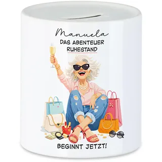 Personalisierte Spardose Ruhestand mit Name für Frauen, Geschenk zu Renteneintritt - Abenteuer Rente - Abschiedsgeschenk Kollegin Rentnerin Lustig - Sparschwein, Geldgeschenk