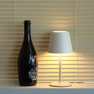 DEELUX LED Akku Tischleuchte 24cm,Touch Kabellose Tischlampe,Dimmbare Nachttischlampe 2700K/3600/5000K,Wiederaufladbar mit USB-C,Für Restaurant, Schlafzimmer, Garten, Büro IP44 Wasserdichte(Beige)