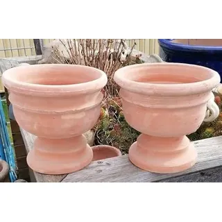 terracotta-toepfe-de 2er Set - Robuste Dicke rötliche Blumentöpfe echt Terrakotta ø ca. 23 cm Garten Wohnung Deko Sommer Pokal Pflanztopf