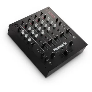 Numark M6 USB 4-Kanal DJ-Mixer mit integriertem Audio Interface, 3-Band EQ, Mikrofoneingang und austauschbarem Crossfader mit Slope-Kontrolle