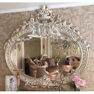 Casa Padrino Barockspiegel Luxus Barock Spiegel Antik Gold - Prunkvoller handgefertigter Wandspiegel im Barockstil - Antik Stil Garderoben Spiegel - Wohnzimmer Spiegel - Barock Möbel