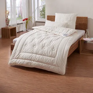 Traumschlaf Merino Zirbendecke extra warm, Füllung: 100% Schurwolle mit Zirbenholzspänen 160x210 cm - weiß