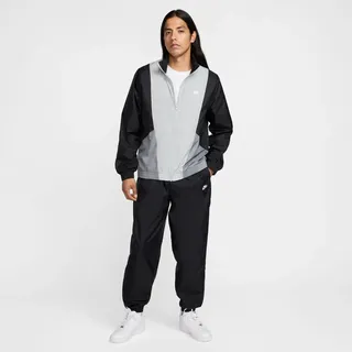 Trainingsanzug NIKE SPORTSWEAR "M NK CLUB WVN TRK SUIT", Herren, Gr. S, schwarz, smoke, Obermaterial: 100% Nylon, Sportanzüge Trainingsanzug, 2-teiliges Set, aus gewebtem Taftmaterial, mit Taschen