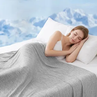 WOLTU Kühldecke mit Q-Max>0.45 fürs Schlafen, 220 x 240cm Hellgrau | Sommerdecke Selbstkühlende Decke Mikrofaser Arc-Chill, kühl und hautfreundlich, weiche Sofadecke Reisedecke
