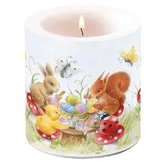 Ambiente Kerze Frühling Malkurs für Tiere als Tischdeko. Motivkerze rund klein für den gedeckten Tisch Ø7,5 x 9cm