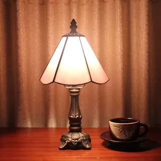 Tokira Tiffany-Stil Tischlampe Klein, E14 6" Glasmalerei Vintage Tischlampe Wohnzimmer, Gemütlichn Mini Rosa Nachtlicht Kinderzimmer [Ohne Glühbirnen]