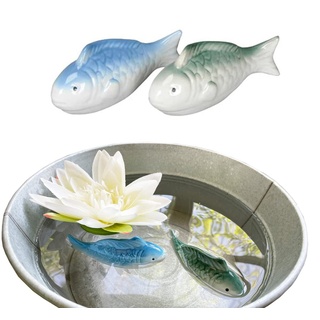 itsisa Schwimmtiere Fische blau, grün aus Porzellan 2er Set schwimmend als Teich Deko - Deko für Vogeltränke, Fisch, Gartenteich, Frosch, Gartendeko (Fische)