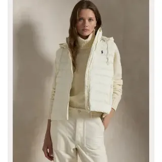 Polo Ralph Lauren für Damen. 211958935002 Wasserabweisende faltbare Weste in Cremeweiß (XS), Lässig, Nachhaltig, Recyceltes Nylon