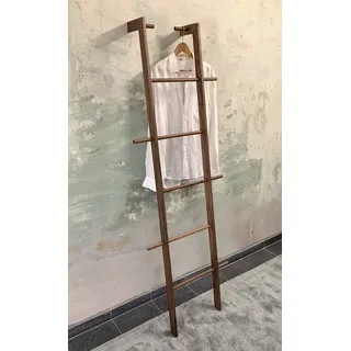 TIDYBOY Kleiderleiter & Kleiderständer Holz, Handtuchleiter & Handtuchhalter aus Massivholz, Designer Holzleiter auch als Dekoleiter, Herrendiener oder Stummer Diener Leiter Handgearbeitet