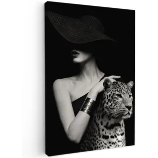 MuchoWow© Bild auf Leinwand Groß XXL Schlafzimmer Bilder Badezimmer Wand | 80x120 cm - Deko Wohnzimmer Modern Wanddeko Bilderwand Geschenk Frau - Vintage - Porträt - Leopard - Schwarz und weiß
