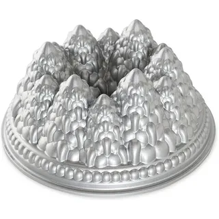 Nordic Ware Weihnachtsbackform Tannenbäume, Winterwald 2,2 l