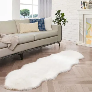 ORINOVA Teppich Flauschig Weiß 60x180 cm Kunstfell Kuschel Teppich Fellteppich Weicher Waschbar Wohnzimmer Schlafzimmer Bettvorleger Fellform