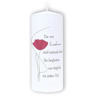 DOLORINO Trauerkerze mit Spruch "Die wir lieben sind niemals fort. Sie begleiten uns täglich an jeden Ort" | liebevolles Symbol des Trostes | made in Germany | 120 Std. Brenndauer | 8x20cm