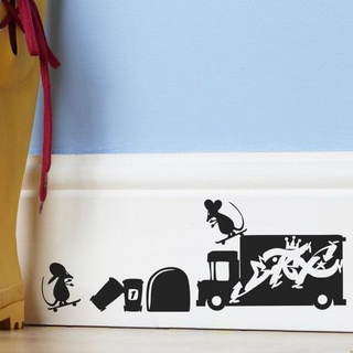 uksellingsuppliers, Wandaufkleber für die Sockelleiste, Motiv: Mauseloch, skateboardende Mäuse, Vinyl-Aufkleber, 19 x 7 cm