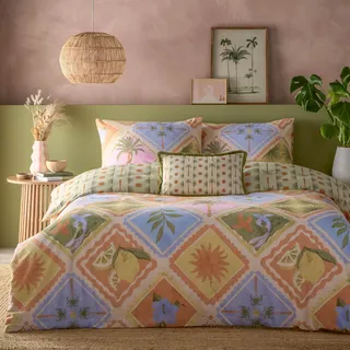 furn. Tropicala Bettbezug Set – Wendbares Tropisches Pastell Weihnachts Polycotton (Mehrfarbig – Doppelbett – 200x200cm)