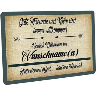 Crealuxe Fussmatte mit Wunschtext/Wunschname Gute Freunde und Wein sind Immer willkommen - 60x40 cm - Gummi Rückseite/rutschfest - Filzoberfläche - Bedruckte Türmatte - Innenmatte