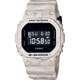 Casio Clock DW-5600WM-5ER in Black color size medium - Schwarz - 170