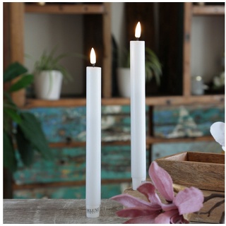 Deluxe Homeart LED-Kerze LED Stabkerzen Mia Tafelkerzen Echtwachs flackernd H: 24cm weiß 2Stk (2-tlg) weiß