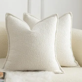 Elzusha – Set aus 2 dekorativen Kissenbezügen, 65 x 65 cm, Creme-Weiß