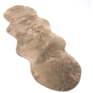 Paco Home Fellteppich »Pelt 640«, fellförmig, 16 mm Höhe, Kunstfell, Uni Farben, sehr weicher Flor beige 70x200 cm